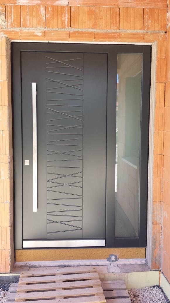 Schreinerei Niedermeier - Haustüre