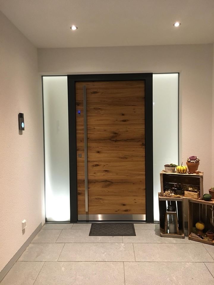 Schreinerei Niedermeier - Haustüre