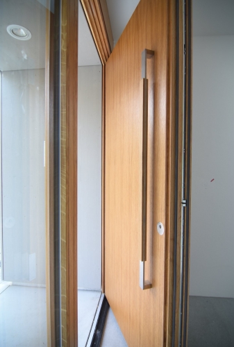 Schreinerei Niedermeier - Haustüre