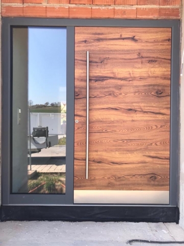 Schreinerei Niedermeier - Haustüre