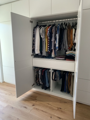 Kleiderschrank-9